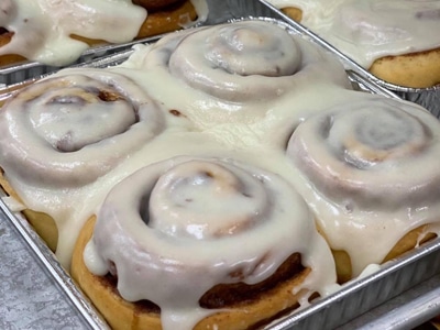bakery-brand-cinnamonrolls