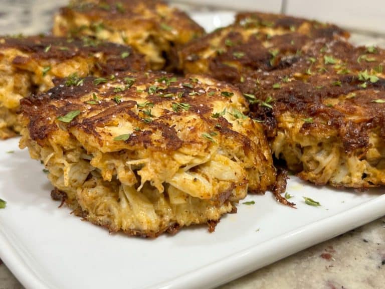 Maryland Style Crab Cakes - Detwiler Market